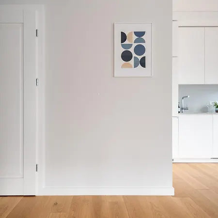 Apartment D33 - Brand New Luxury With Terrace, Garden, Ac And Parking *