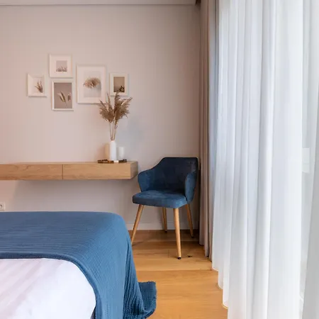 Apartment D33 Vilnius - Modern Luxury Apartment With Terrace, Garden, Ac And Parking Vilnius