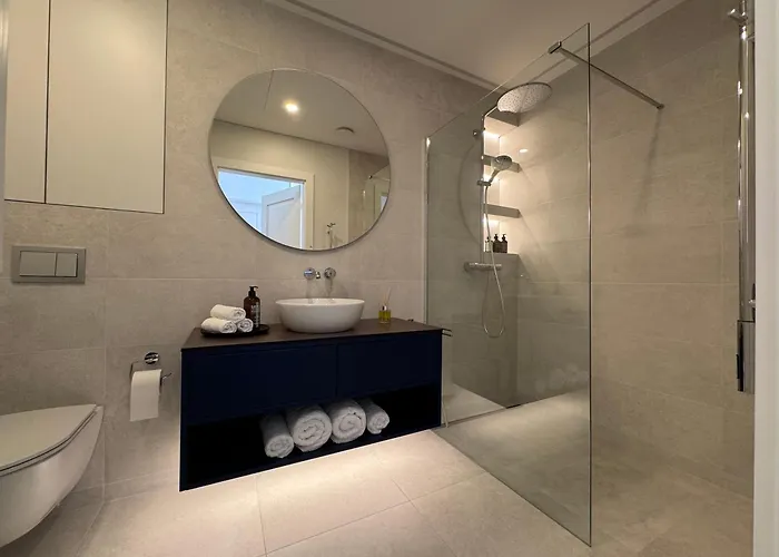 D33 - Brand New Luxury With Terrace, Garden, Ac And Parking Вільнюс