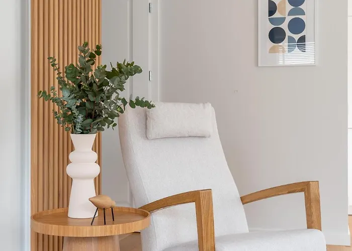 D33 - Brand New Luxury With Terrace, Garden, Ac And Parking *