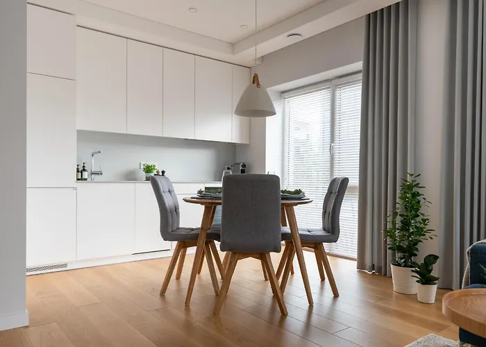 Apartment D33 - Brand New Luxury With Terrace, Garden, Ac And Parking *